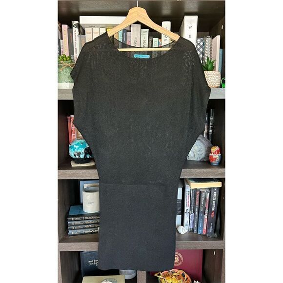 Alice+Olivia Corinne Black Metallic Sparkly Dress Size Medium - Picture 1 of 4